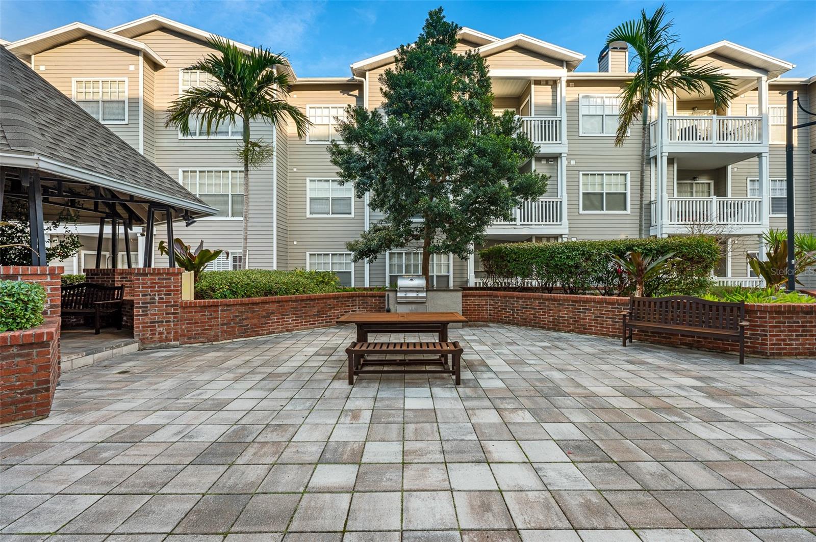 800 S DAKOTA AVE #329