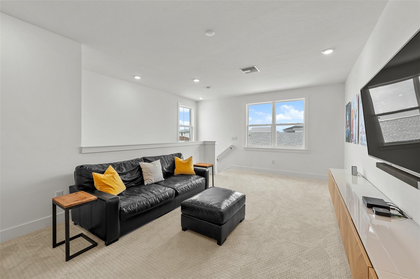 8720 DRUMMER PLANK DR