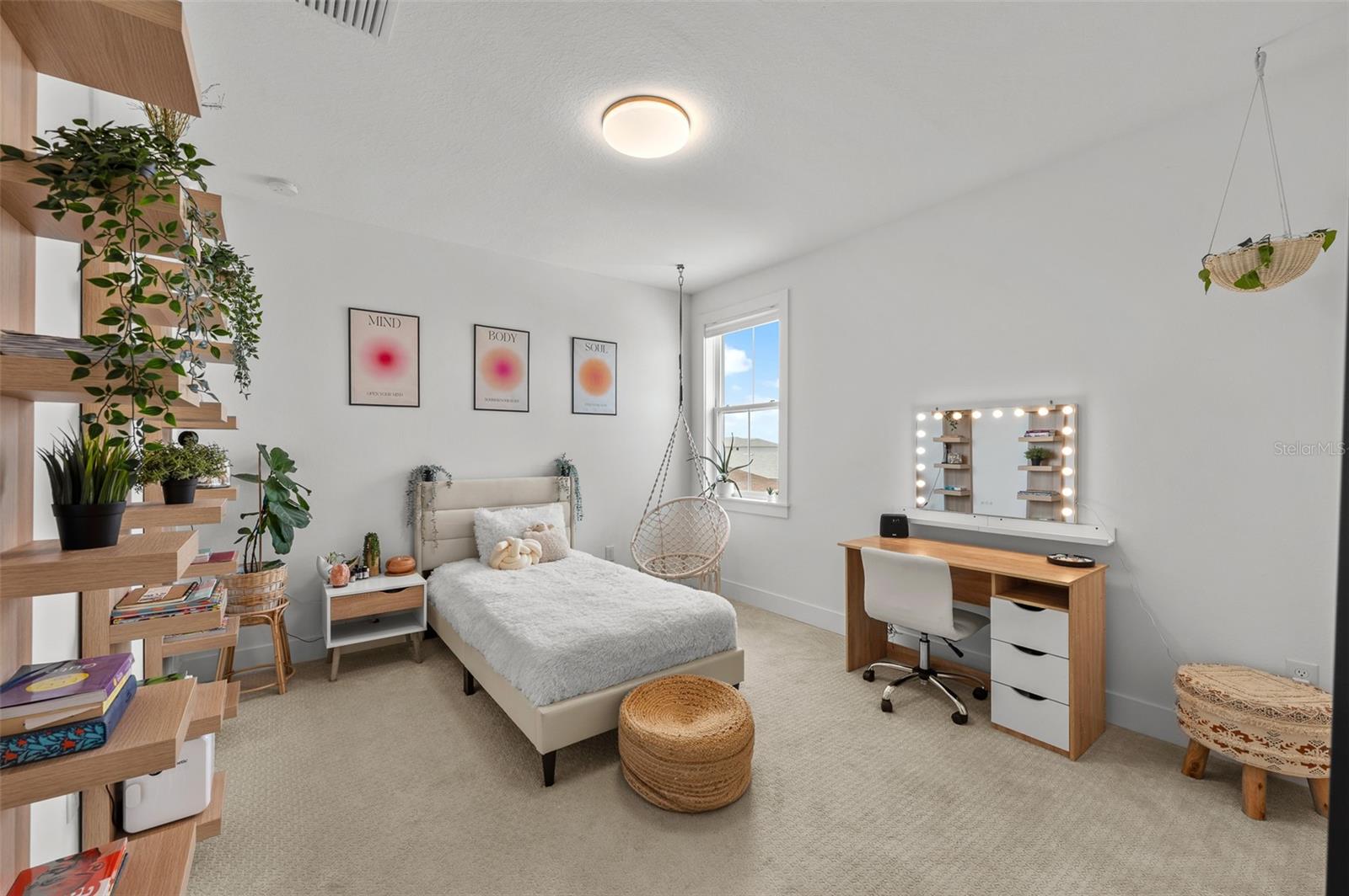 8720 DRUMMER PLANK DR