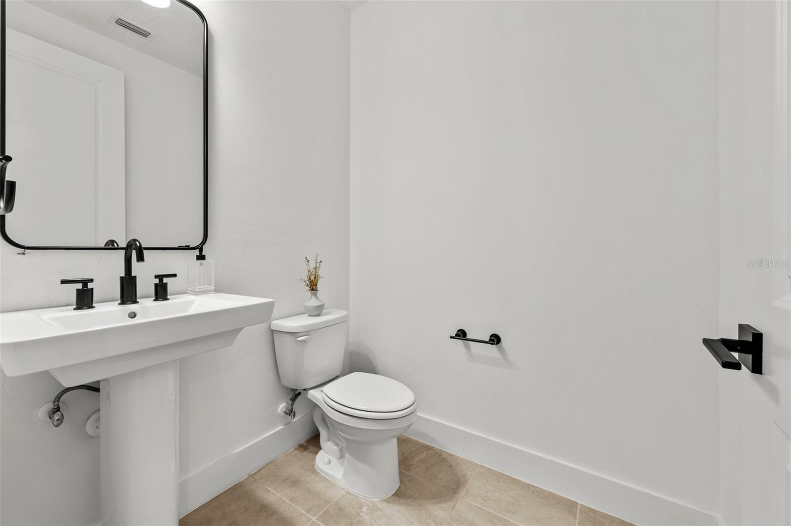 8720 DRUMMER PLANK DR