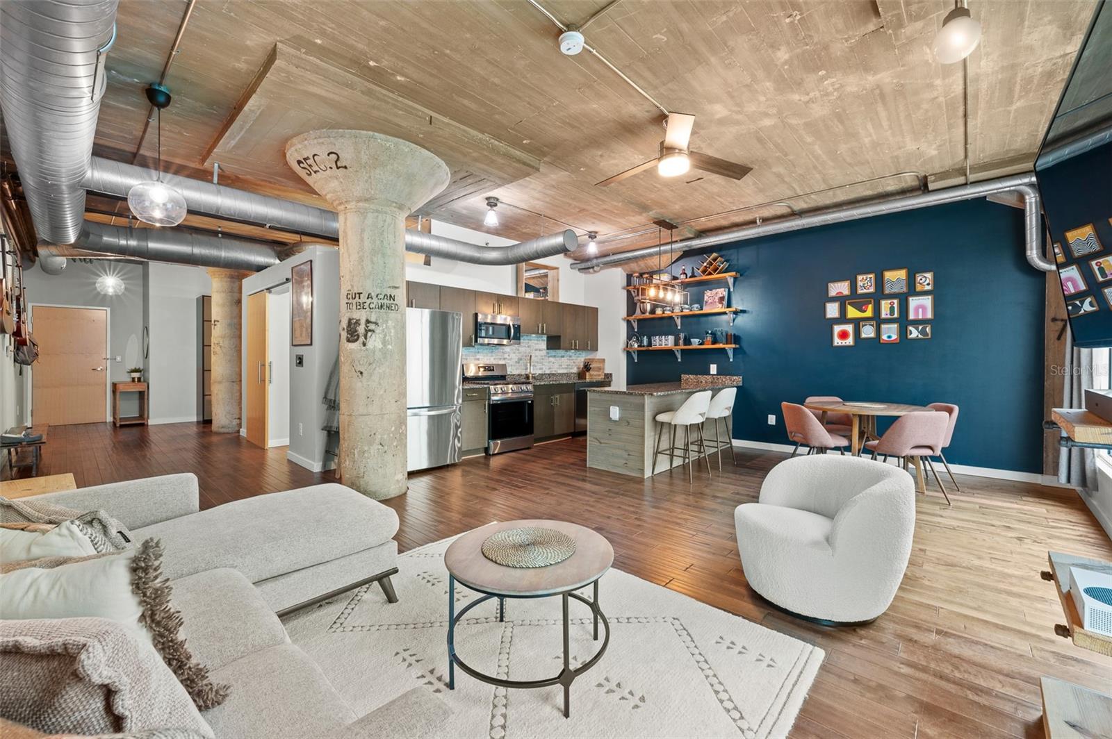 101 N 12TH ST #206