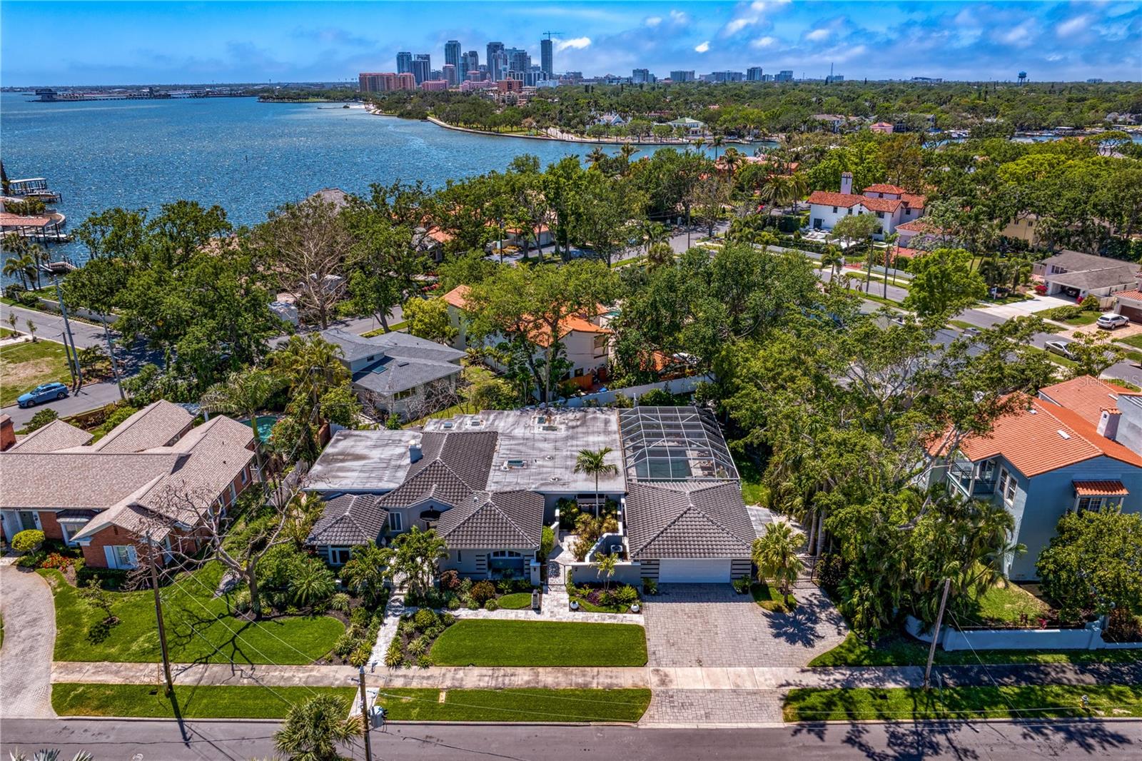 720 BRIGHTWATERS BLVD NE