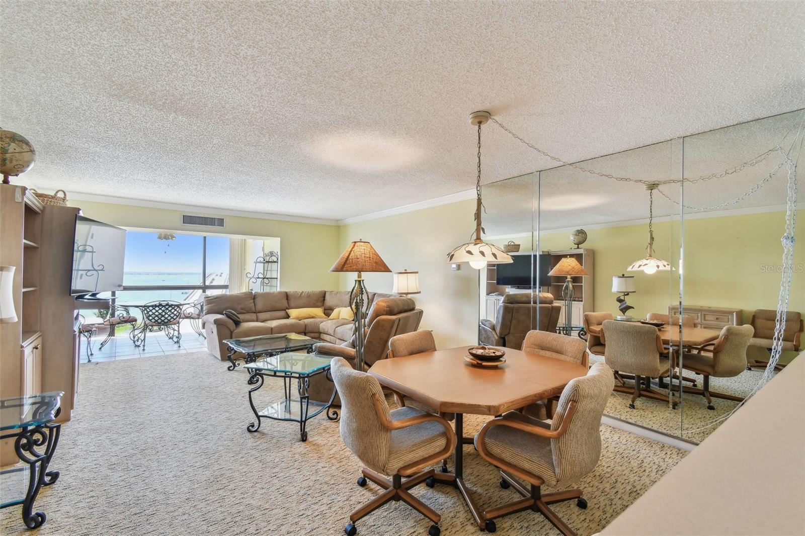 800 S GULFVIEW BLVD #908