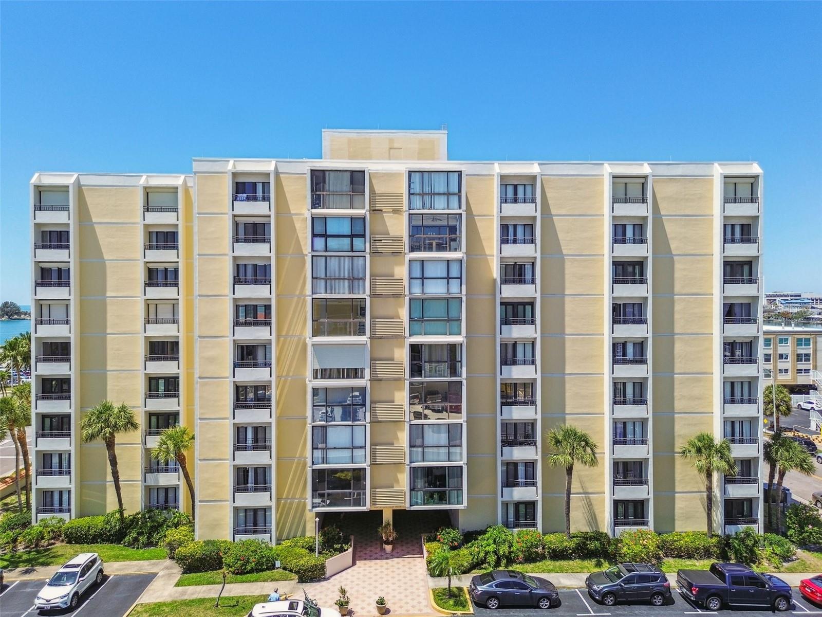 800 S GULFVIEW BLVD #908