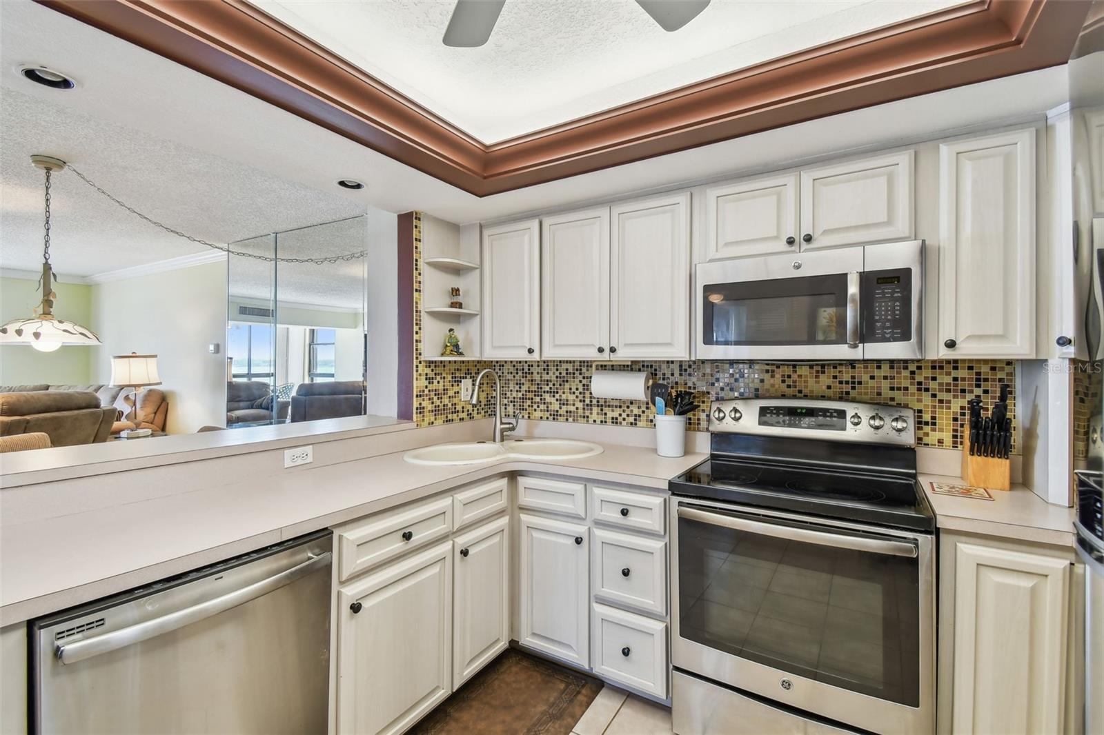 800 S GULFVIEW BLVD #908