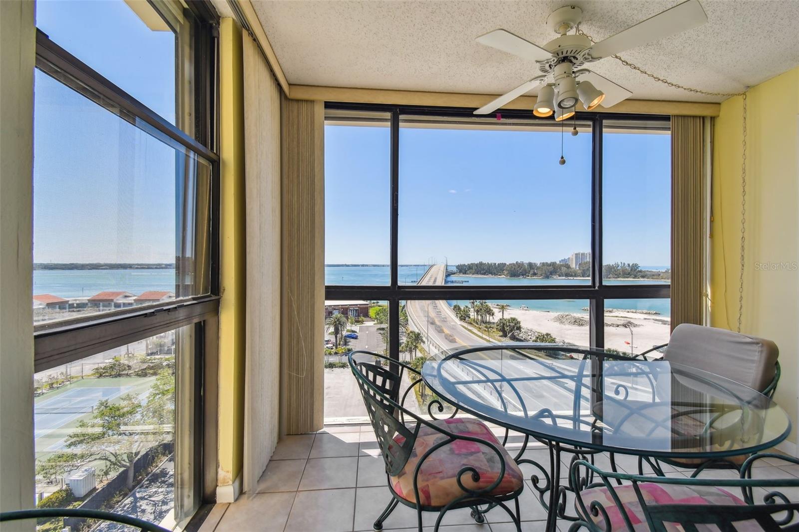 800 S GULFVIEW BLVD #908