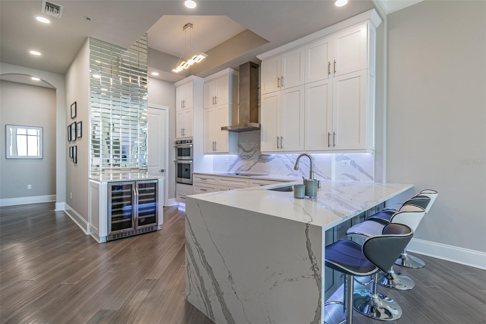 275 BAYSHORE BLVD #1808