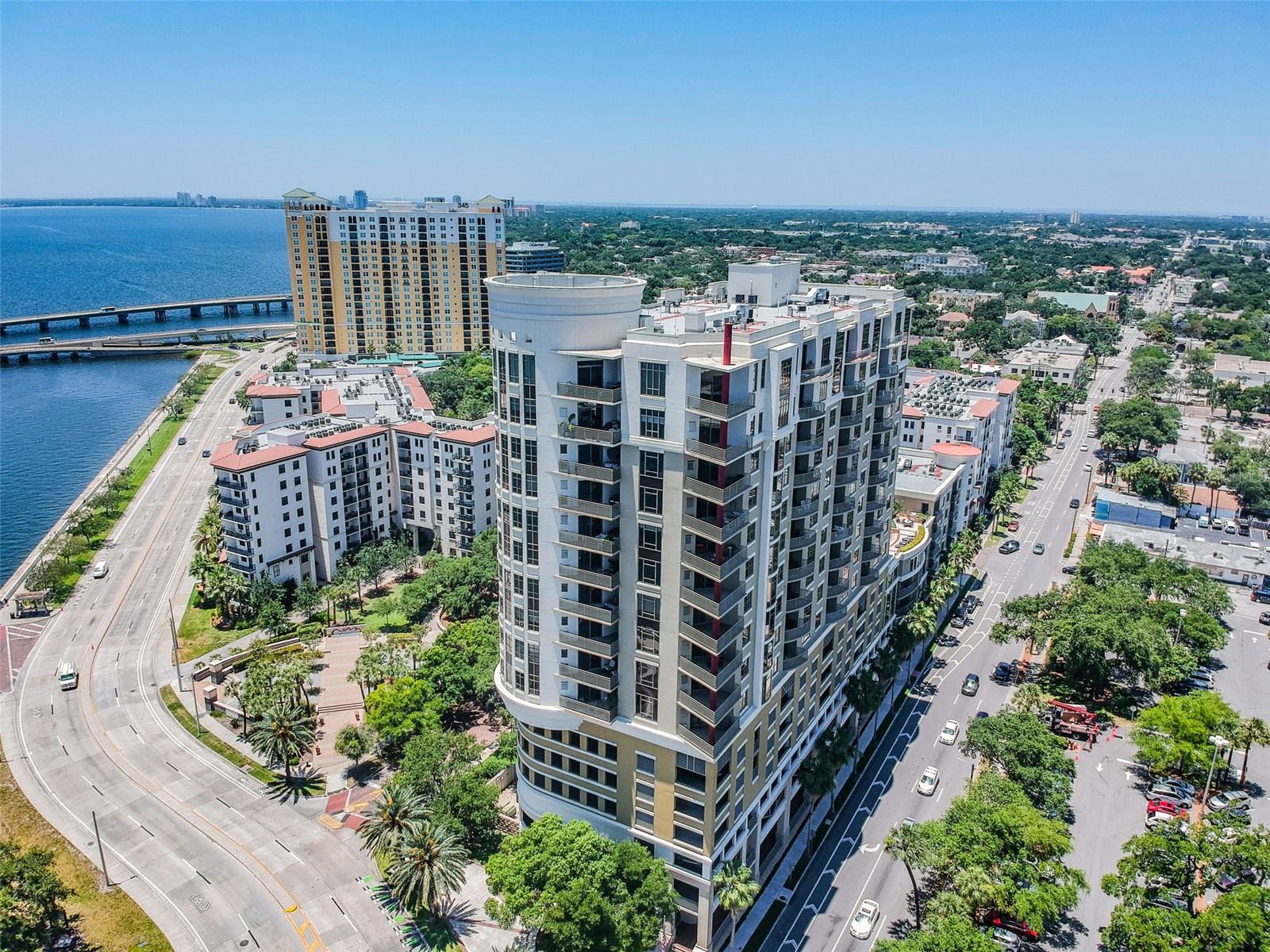275 BAYSHORE BLVD #1808