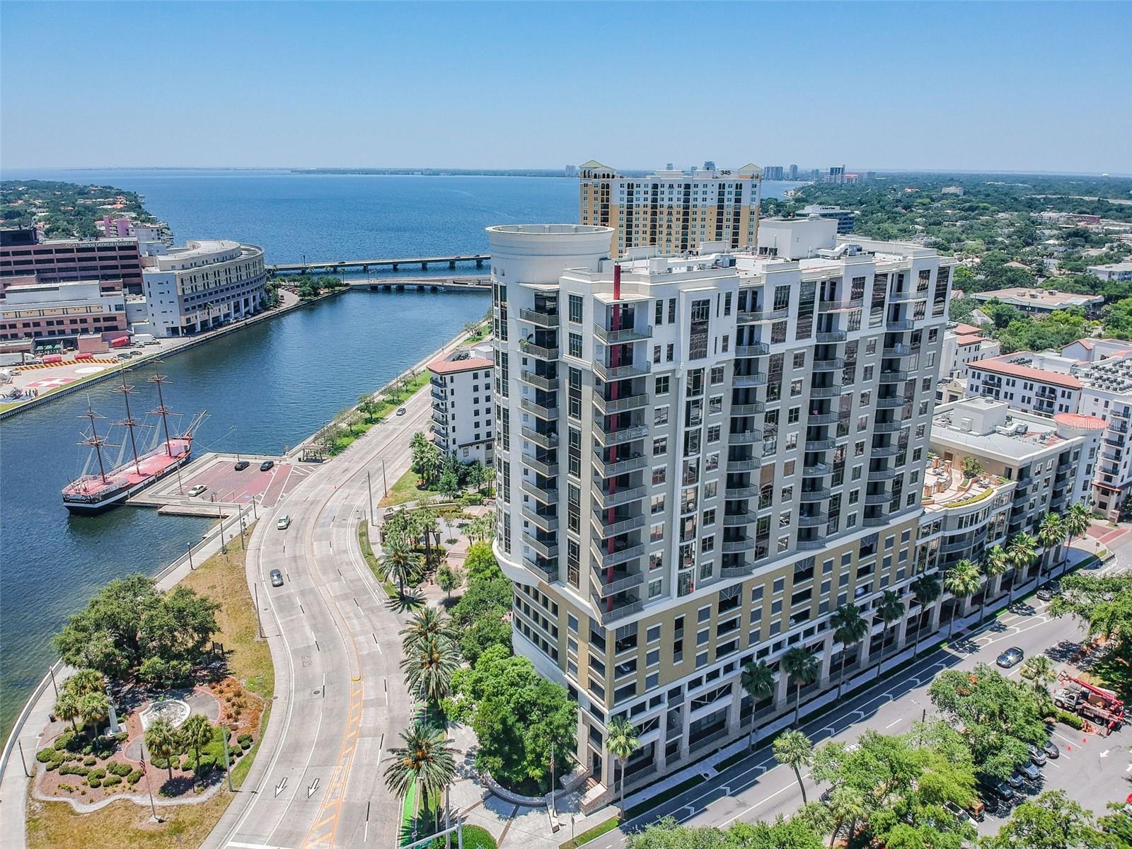 275 BAYSHORE BLVD #1808