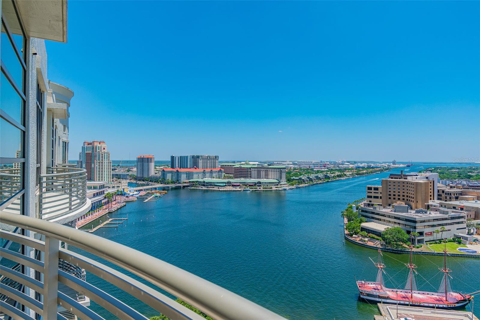 275 BAYSHORE BLVD #1808