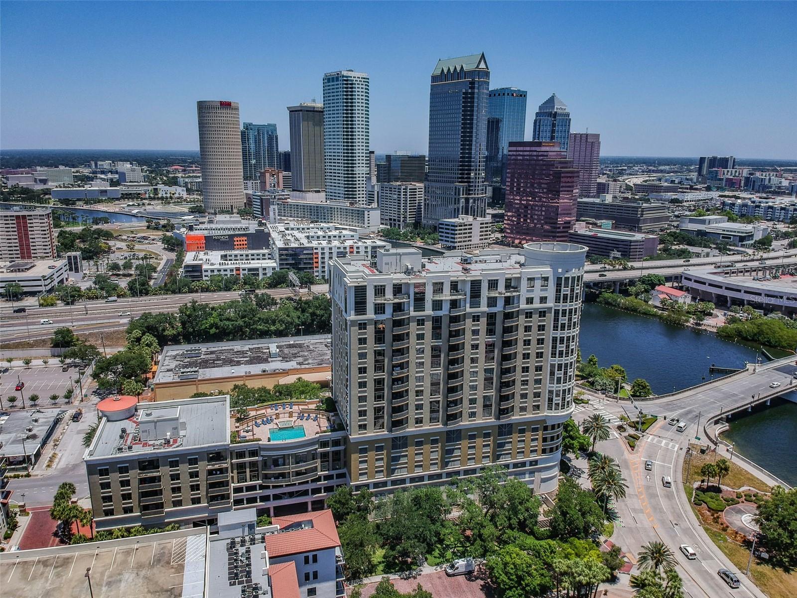 275 BAYSHORE BLVD #1808