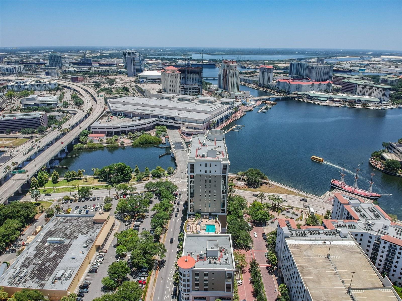 275 BAYSHORE BLVD #1808