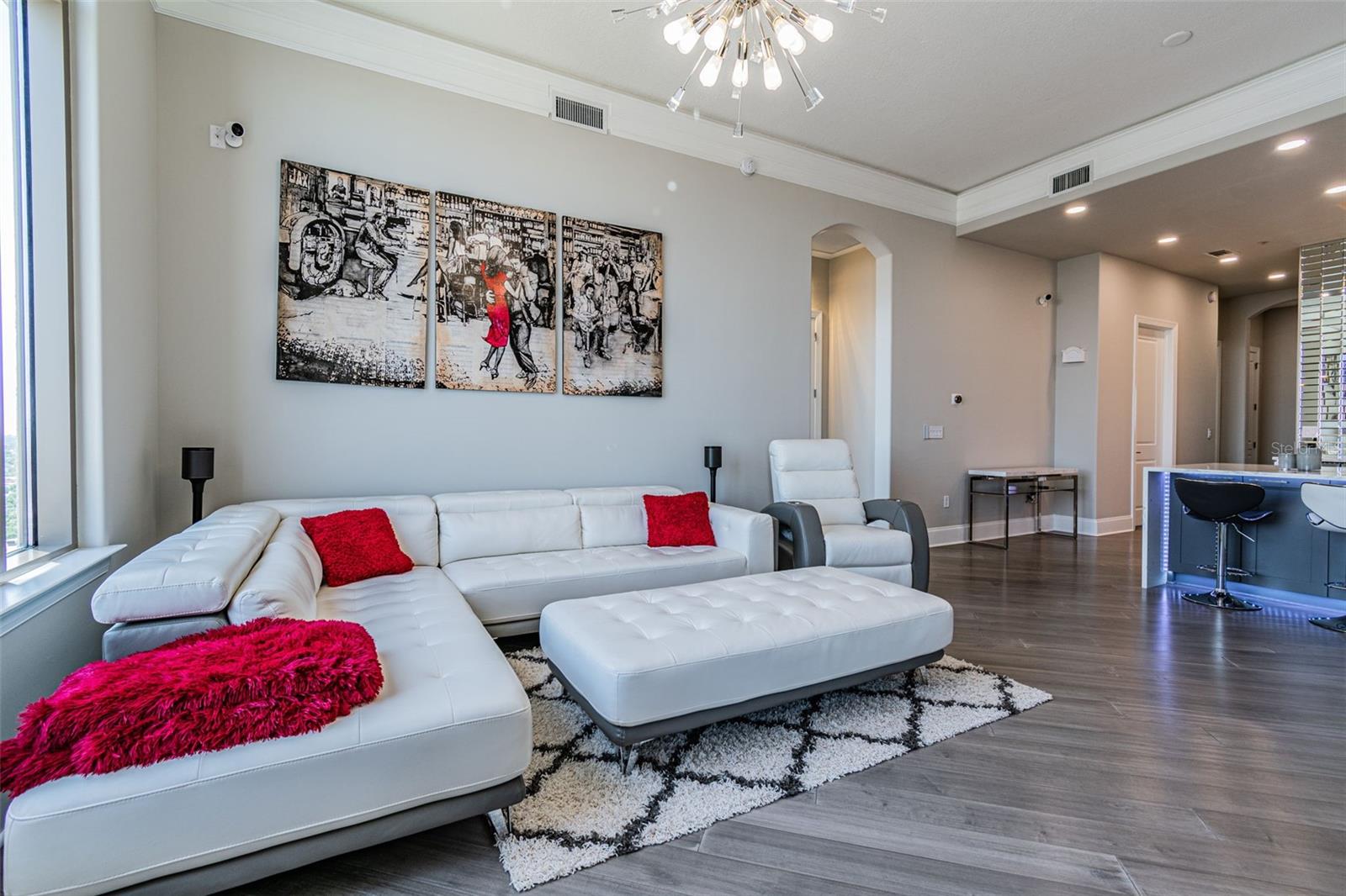 275 BAYSHORE BLVD #1808