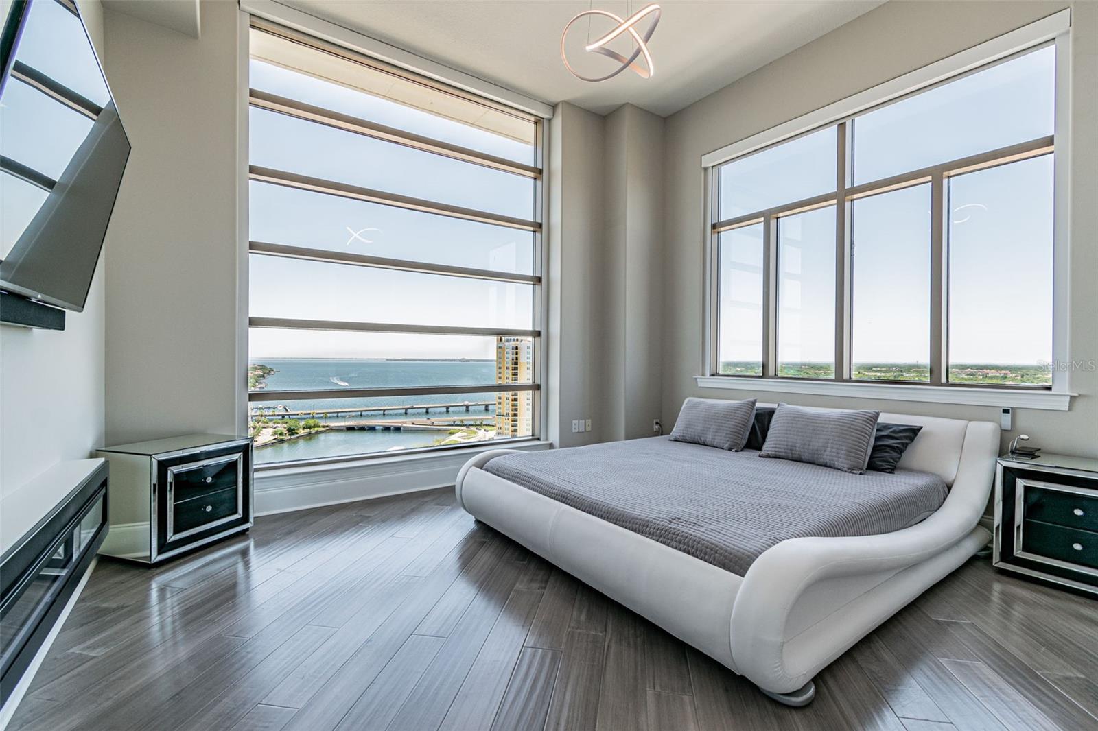 275 BAYSHORE BLVD #1808