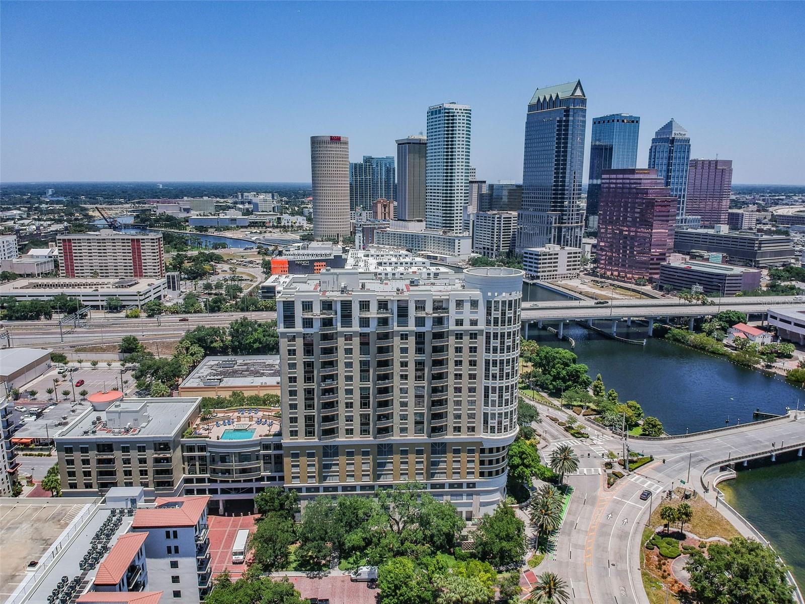 275 BAYSHORE BLVD #1808