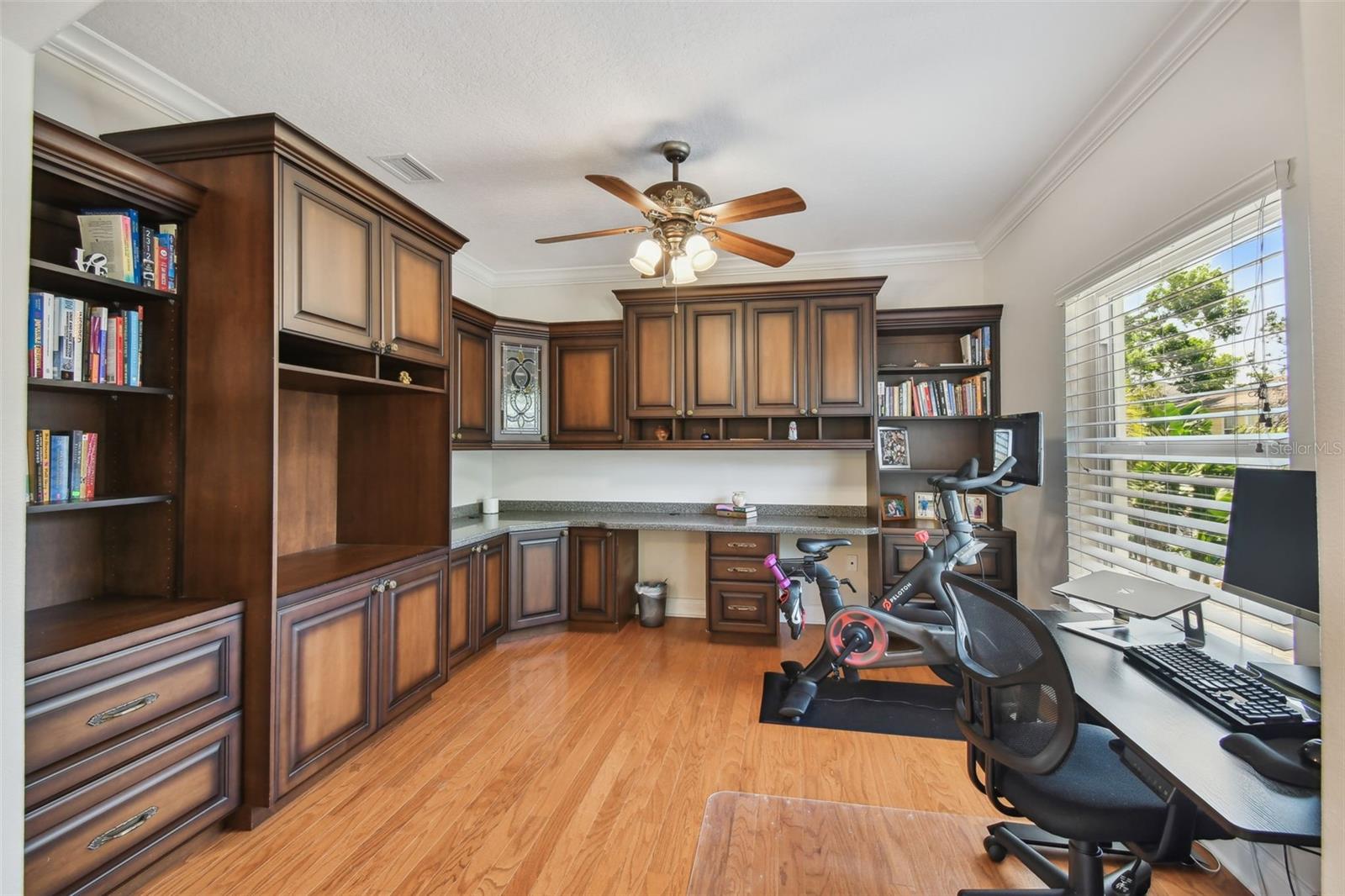 3710 W SAN PEDRO ST