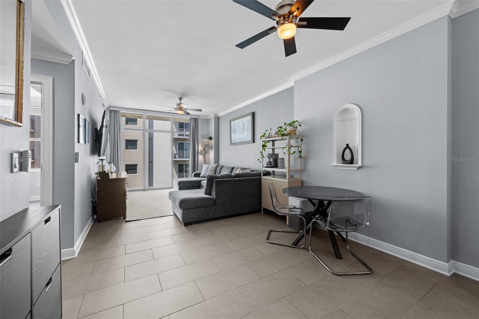 1120 E KENNEDY BLVD #1228