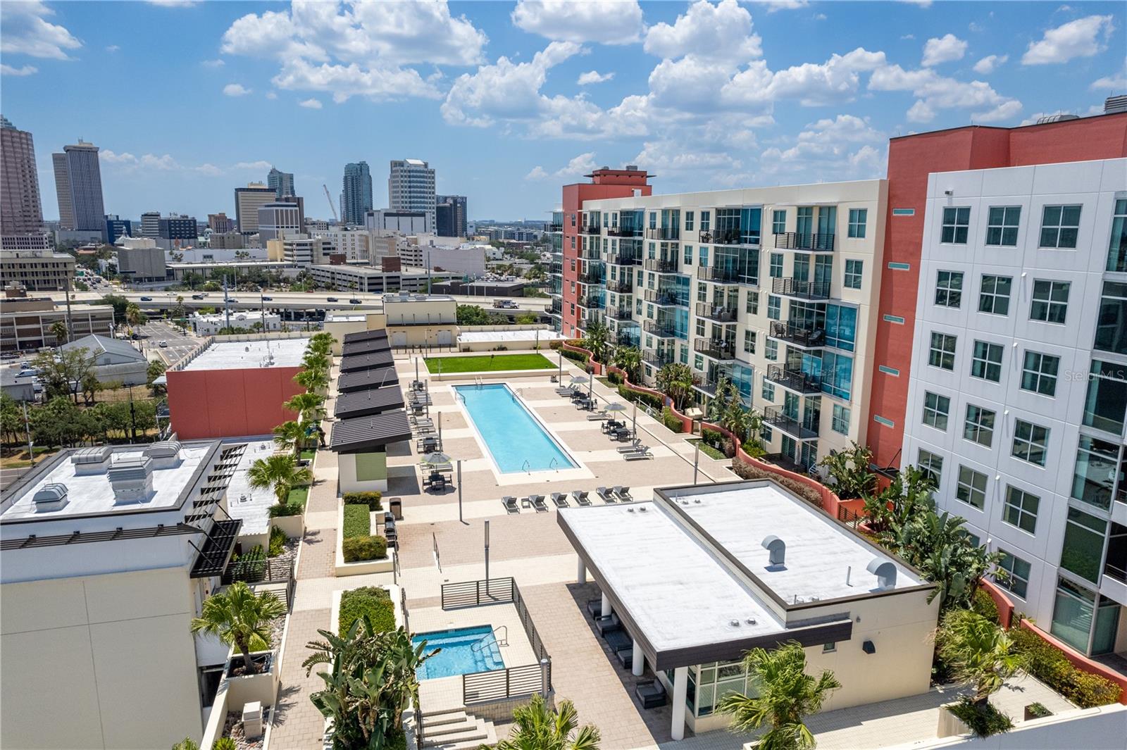 1120 E KENNEDY BLVD #1228