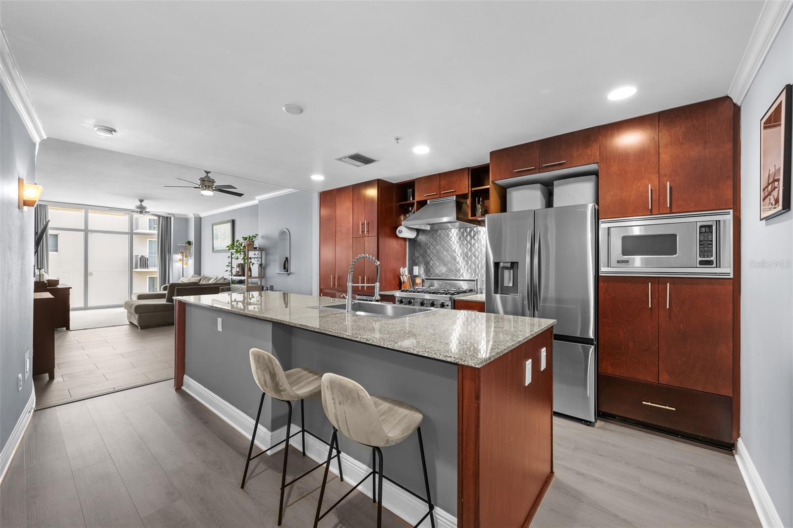 1120 E KENNEDY BLVD #1228