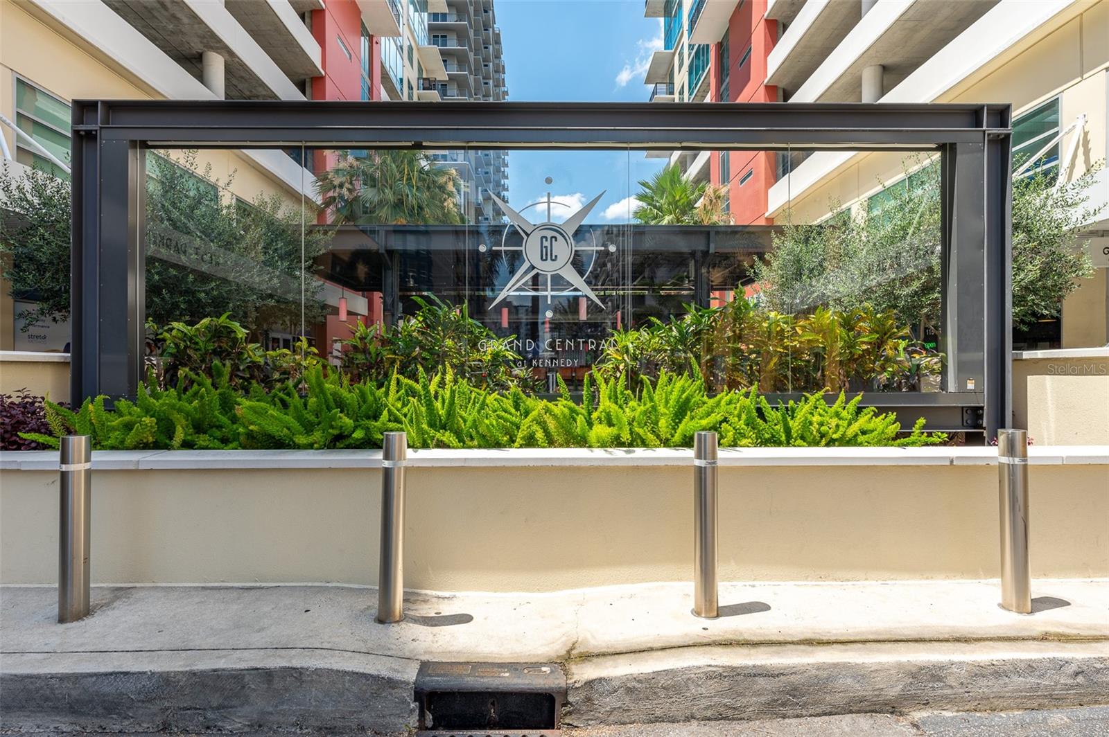 1120 E KENNEDY BLVD #1228