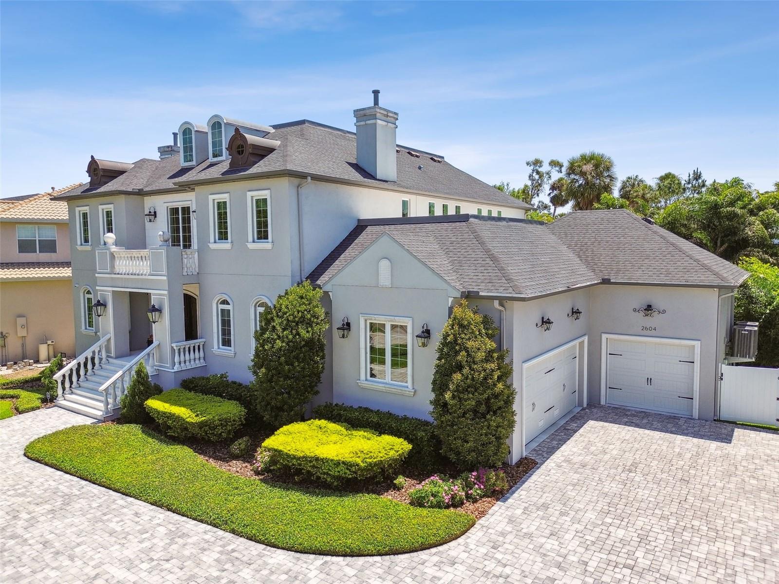 2604 S BRYANT CIR