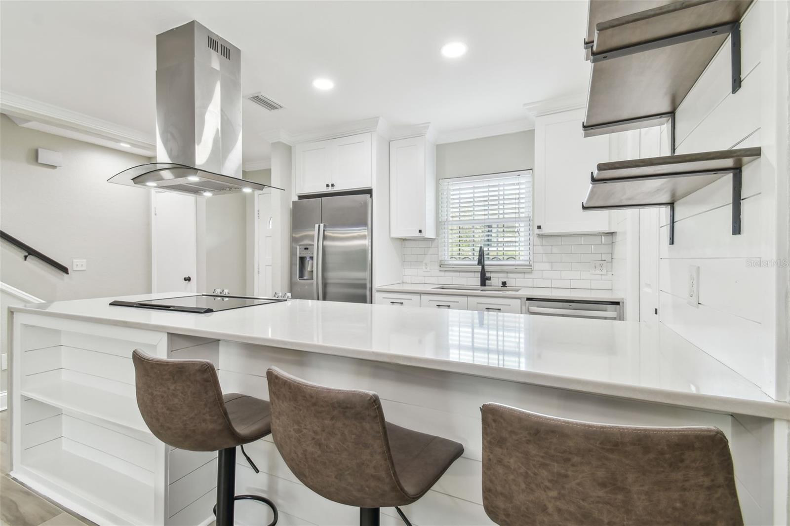 2702 W PAXTON AVE #D