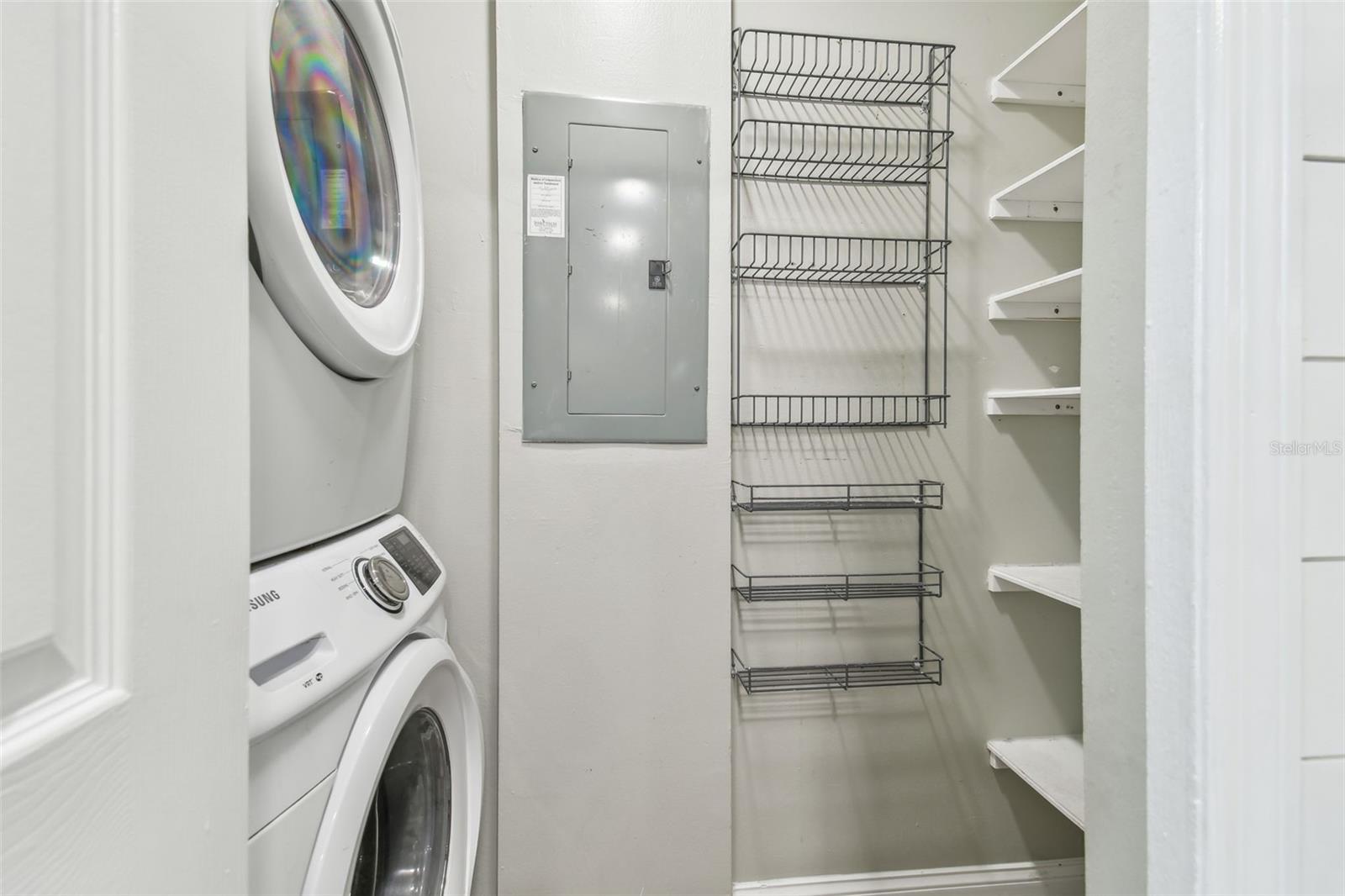 2702 W PAXTON AVE #D