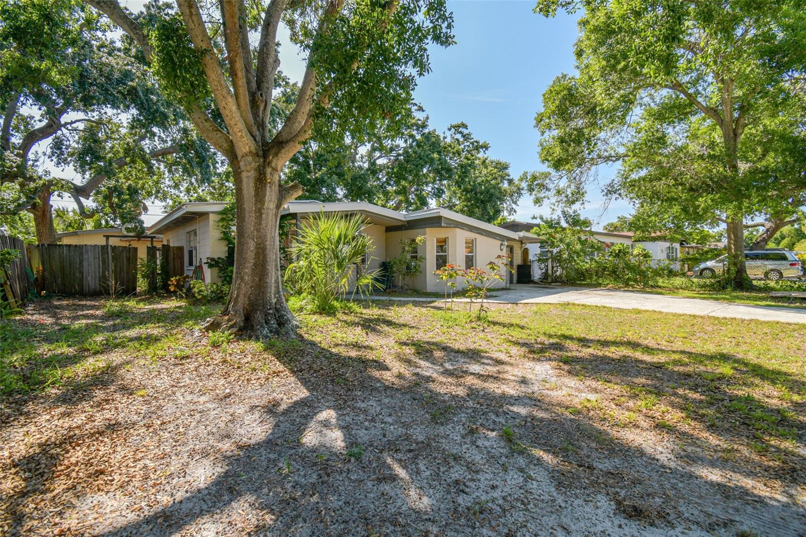 4412 BRAY RD