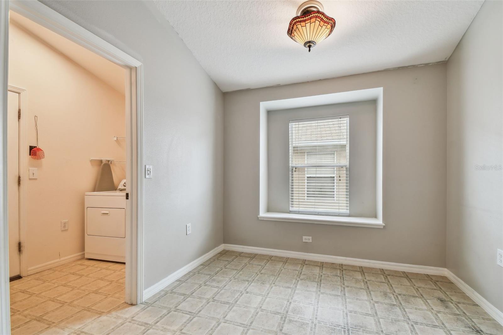 15709 LEATHERLEAF LN