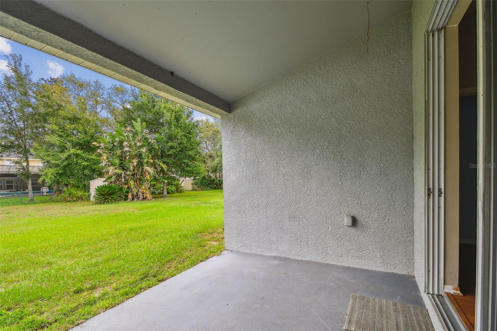 15709 LEATHERLEAF LN