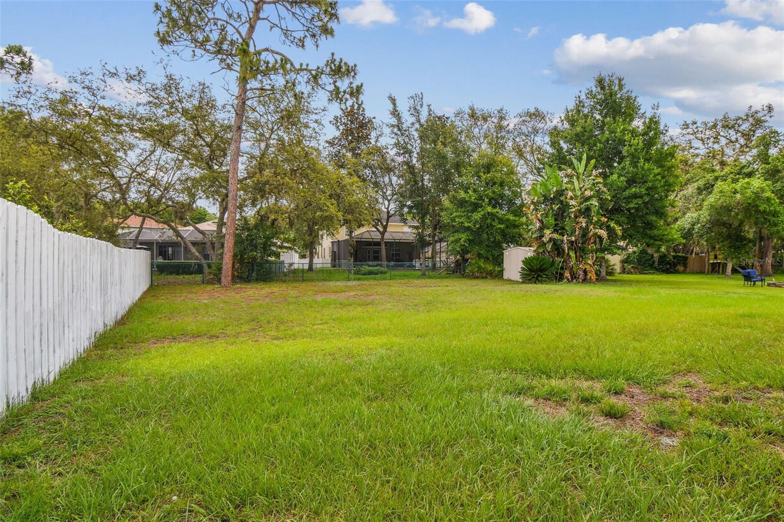 15709 LEATHERLEAF LN