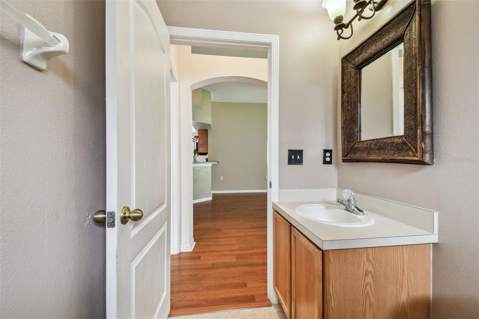 15709 LEATHERLEAF LN