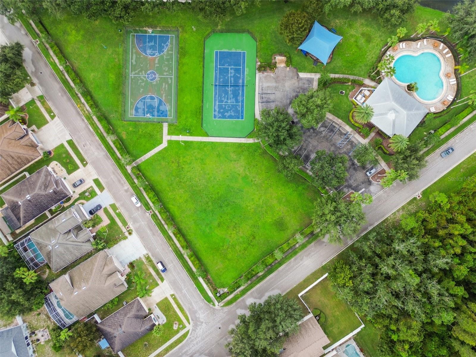 15709 LEATHERLEAF LN