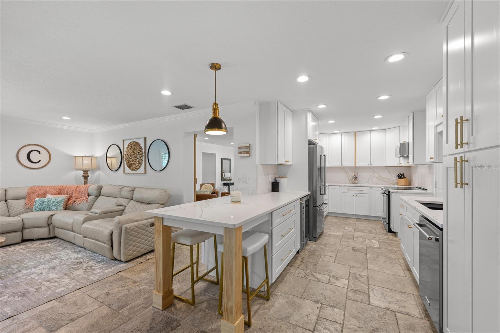 309 PALMETTO LN