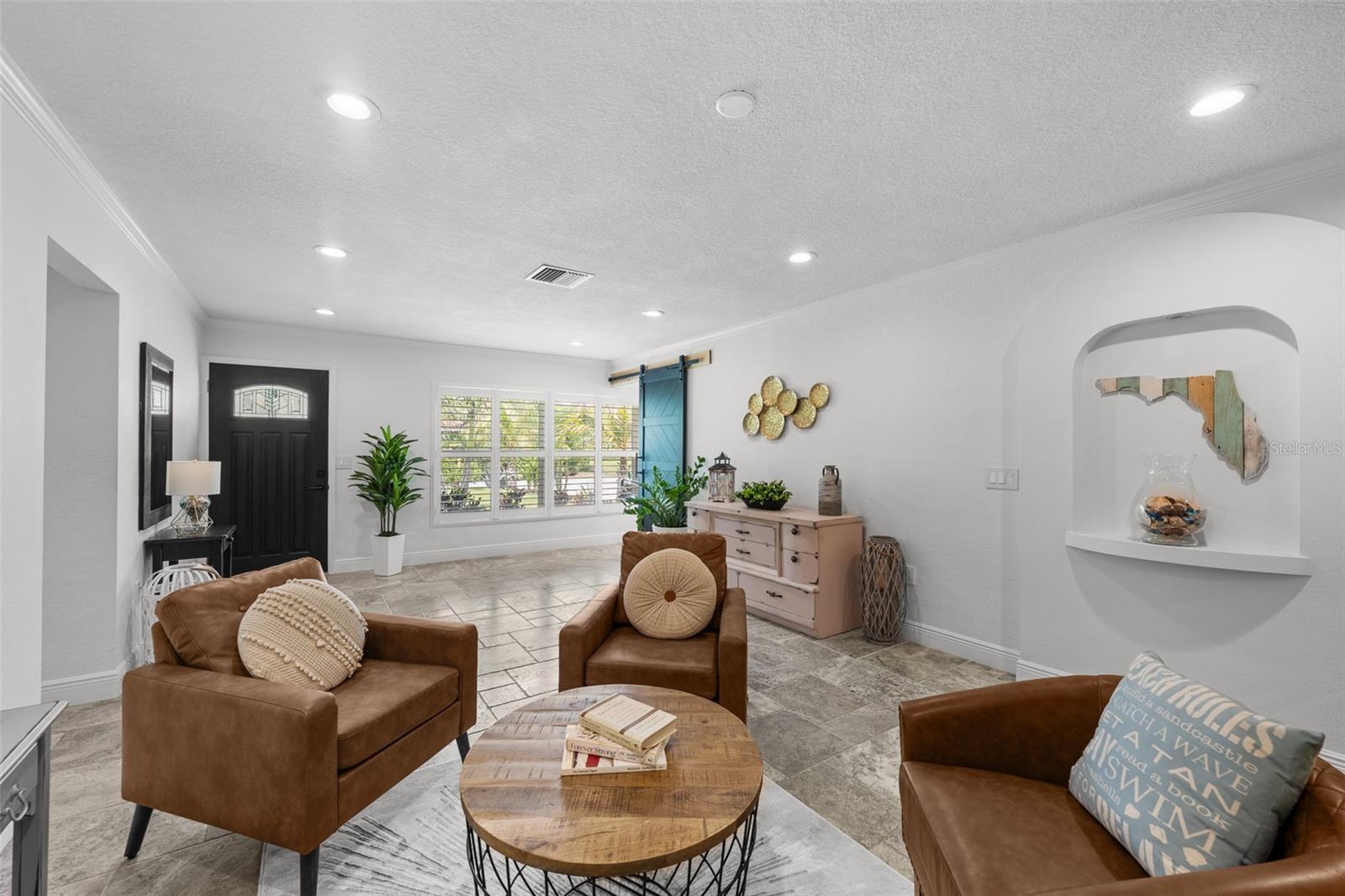 309 PALMETTO LN