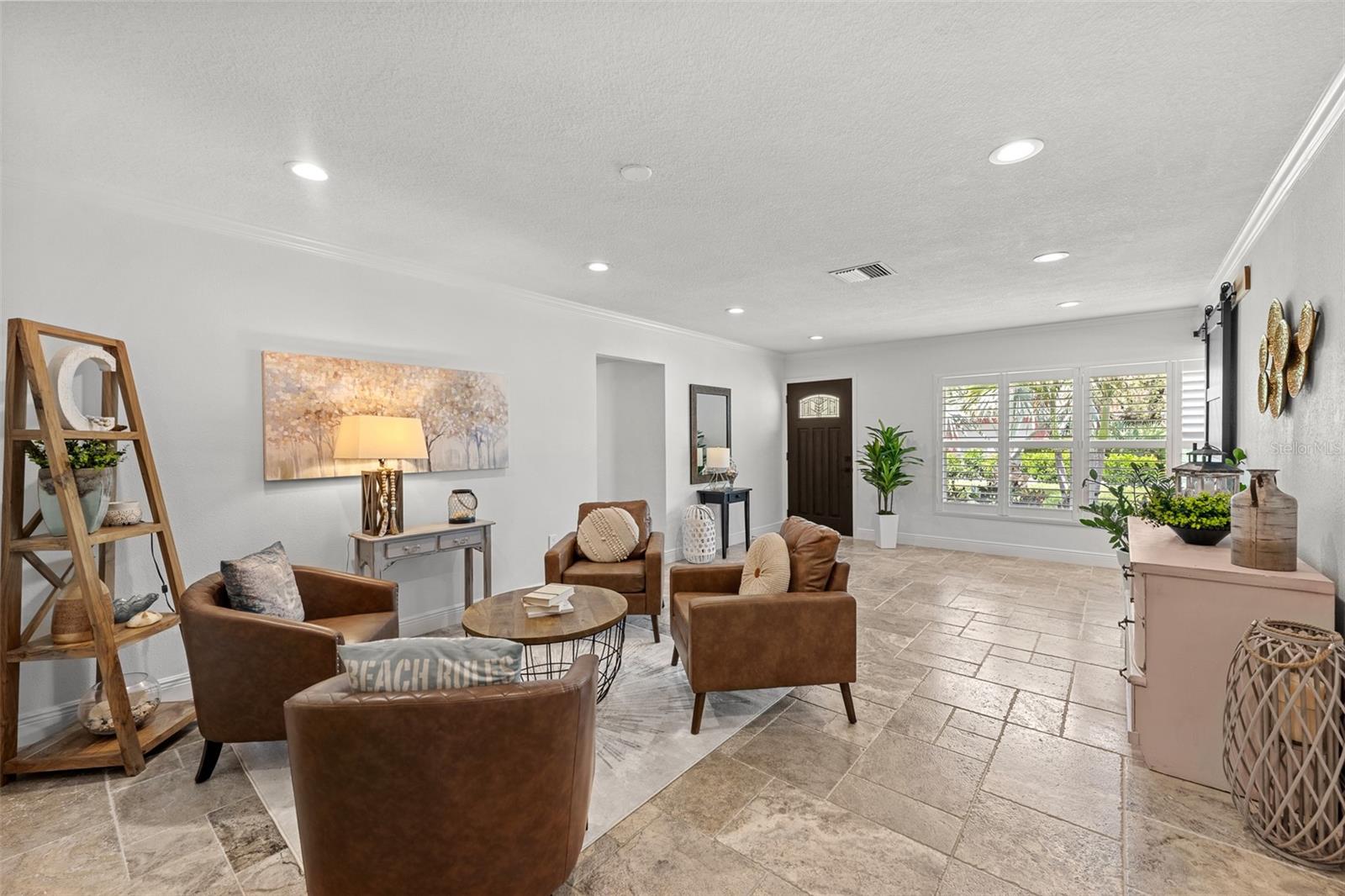 309 PALMETTO LN