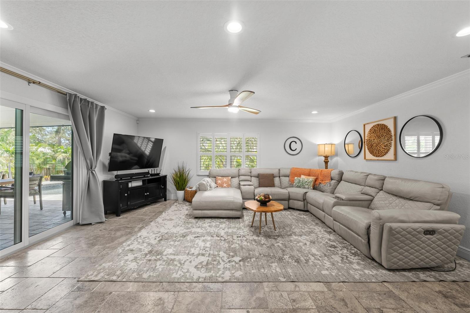309 PALMETTO LN