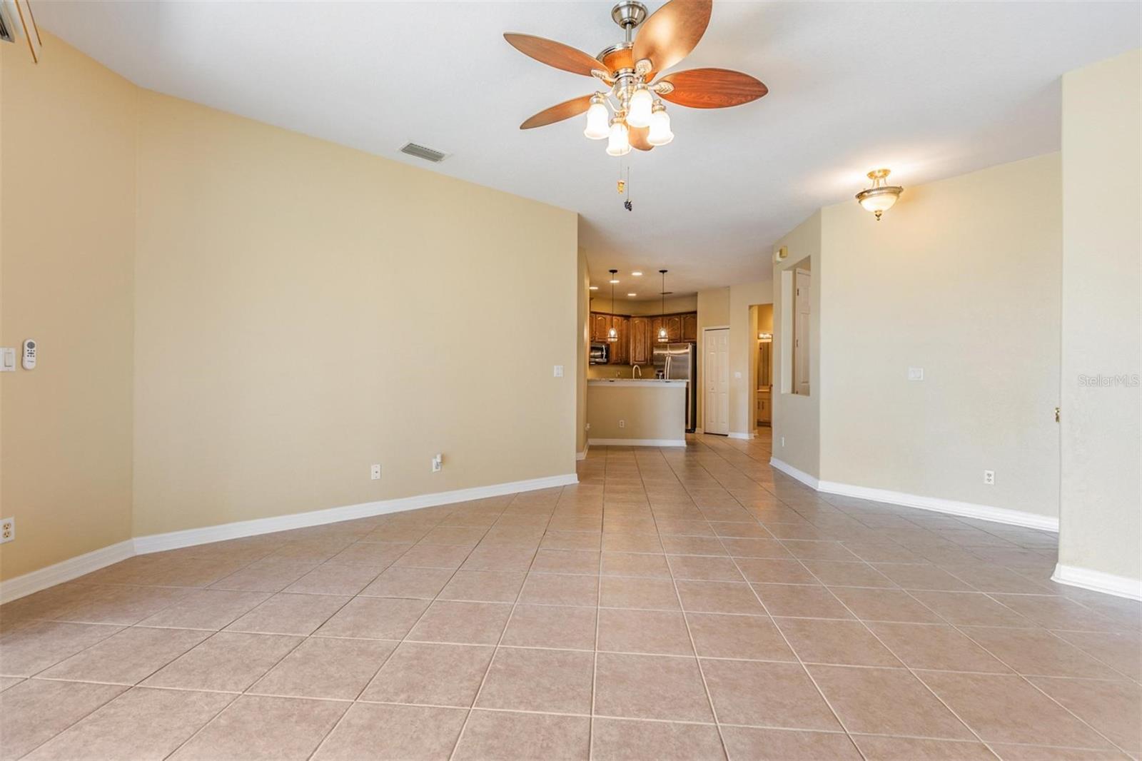 136 SHELL FALLS DR