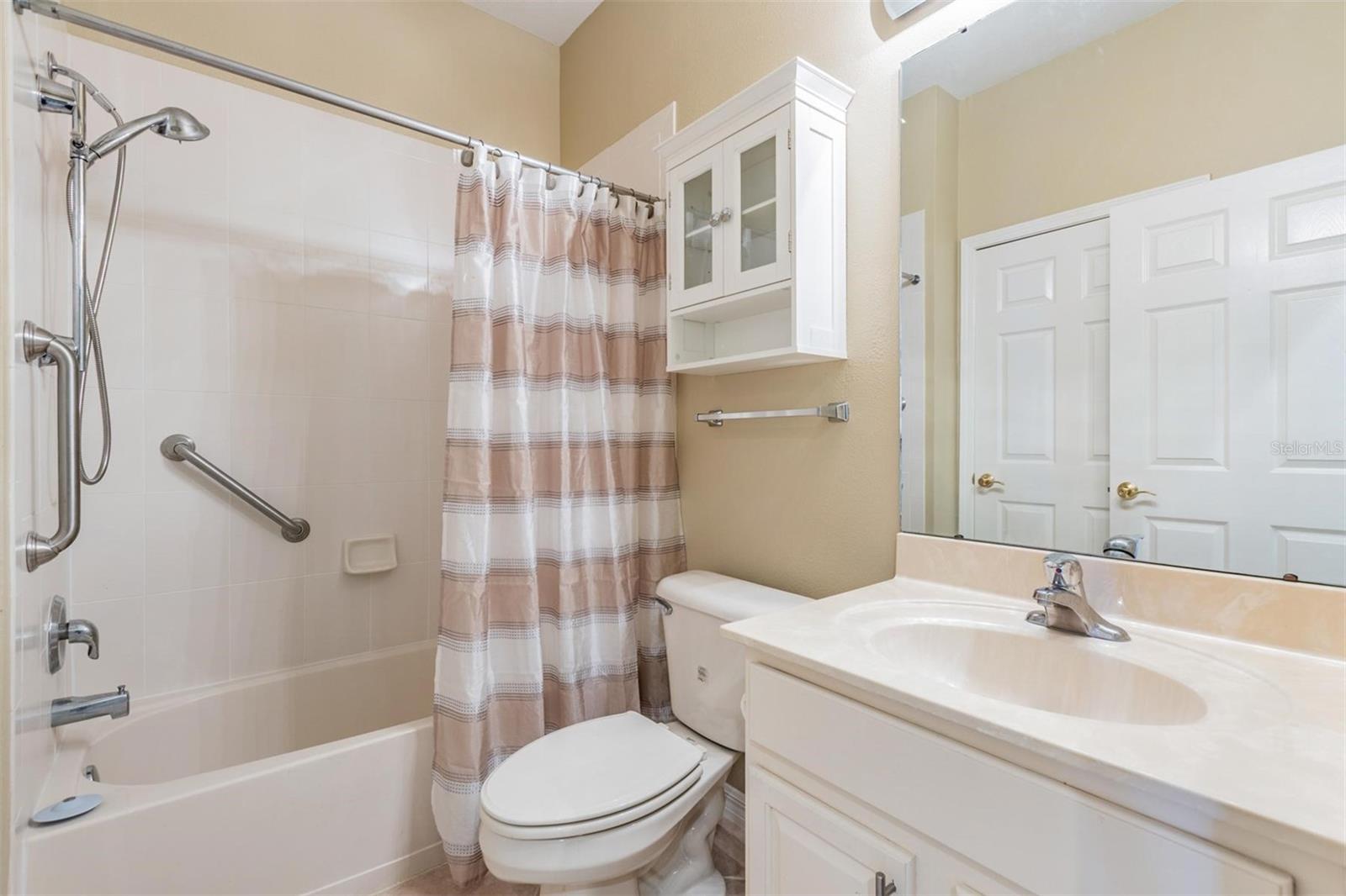136 SHELL FALLS DR