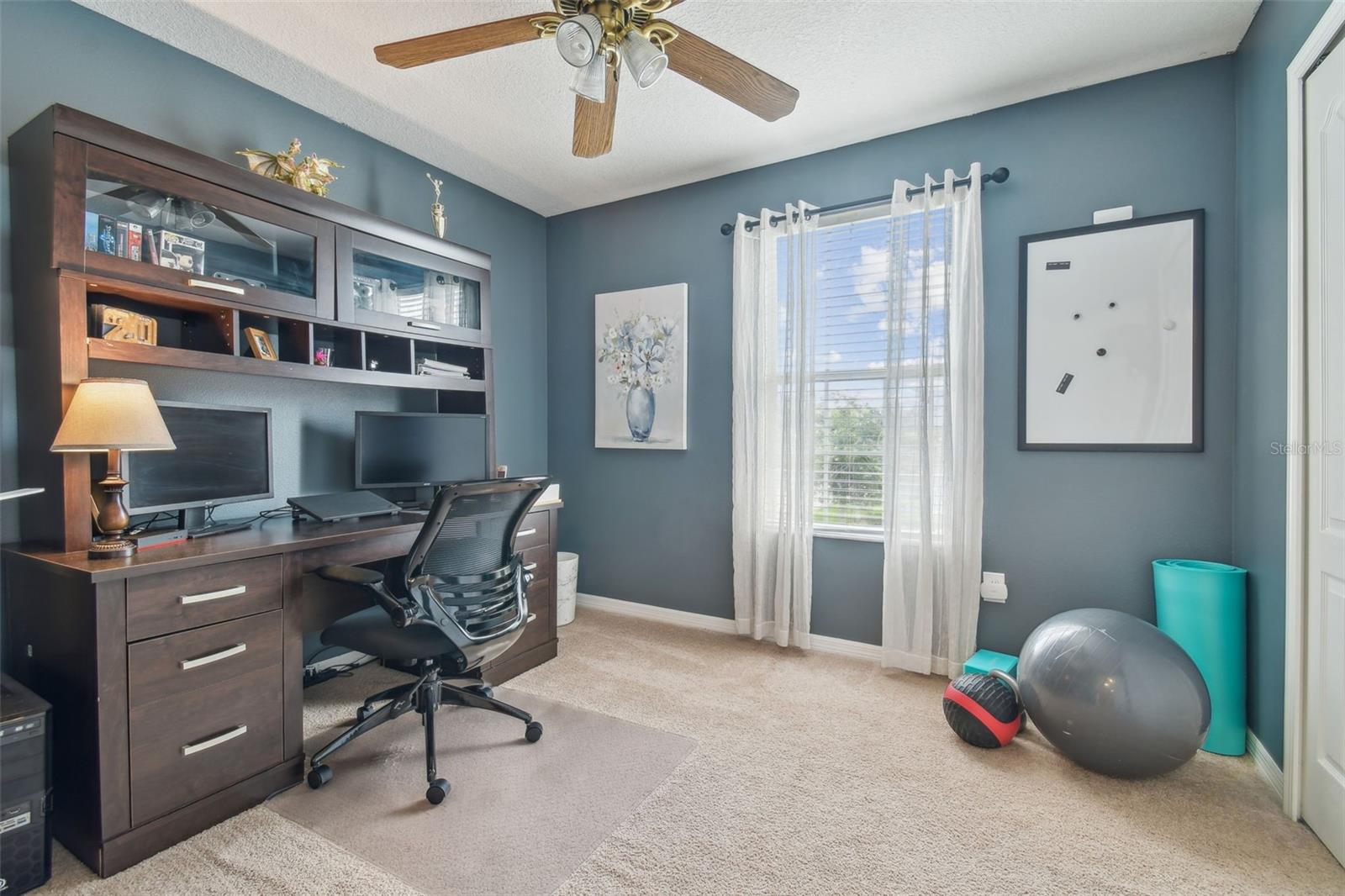 1012 SEMINOLE SKY DR