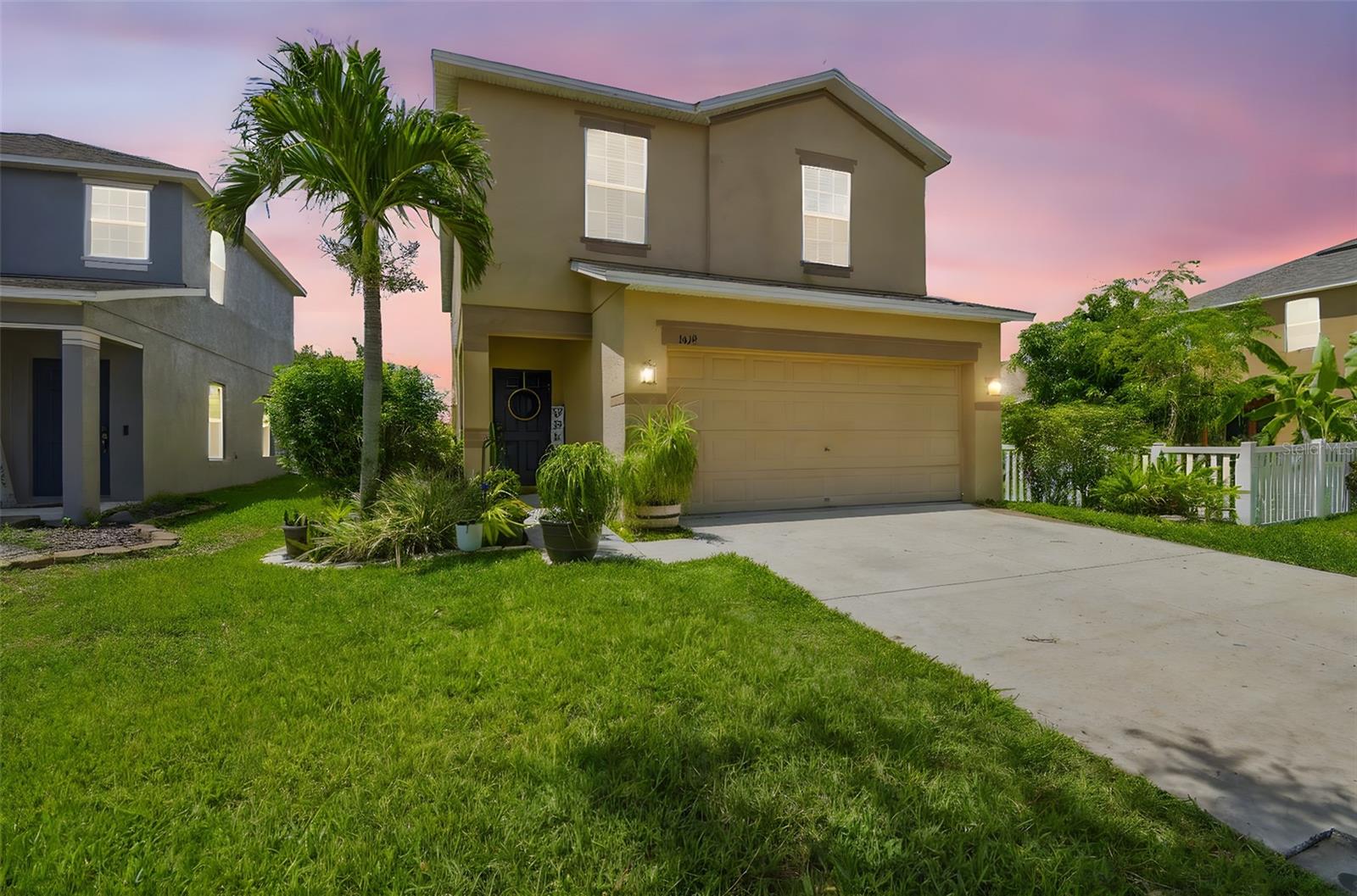 1012 SEMINOLE SKY DR