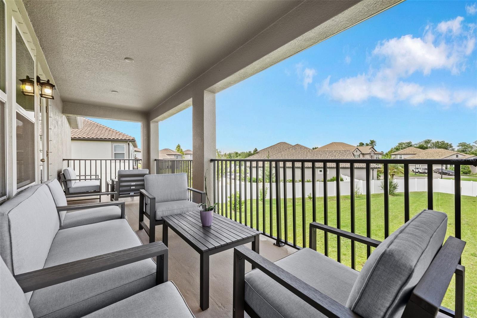 7074 GRAYBROOK DR
