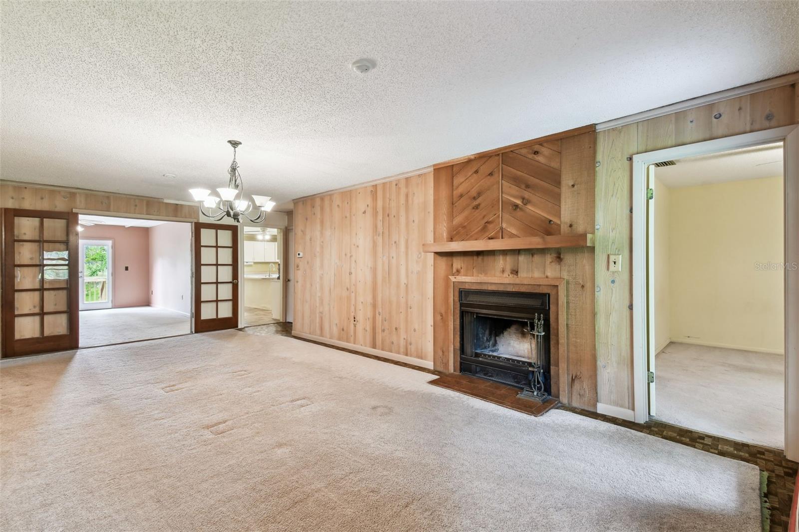 4540 MITCHELL RD