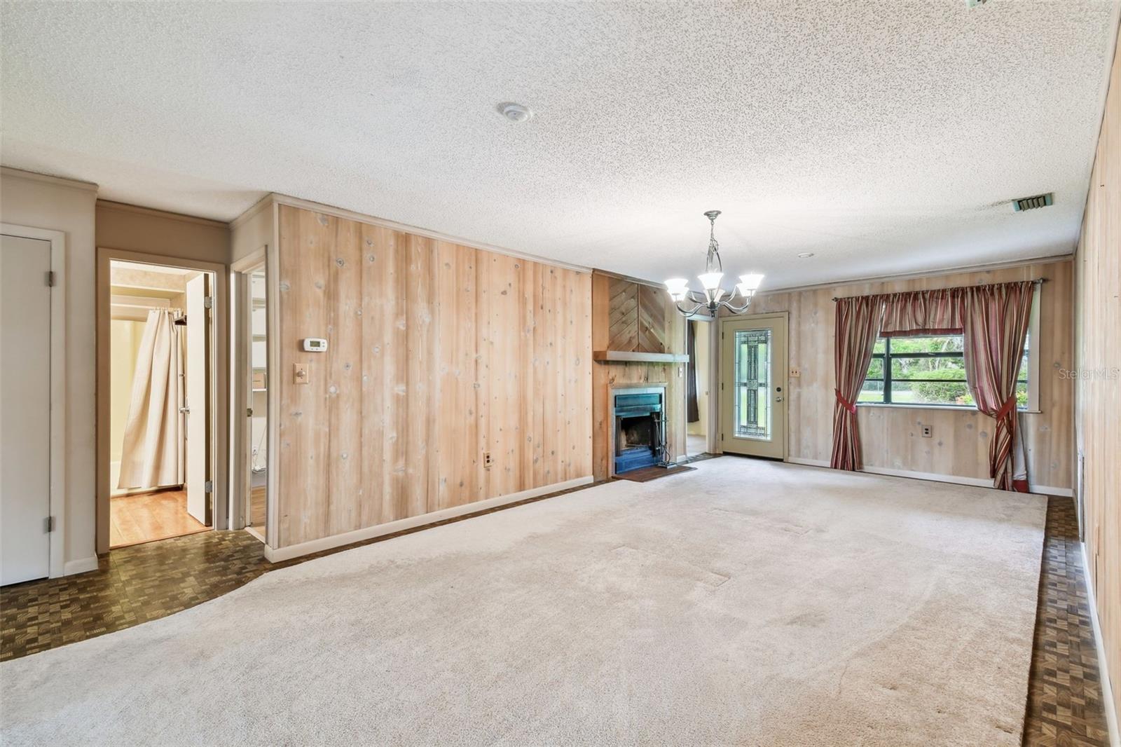 4540 MITCHELL RD