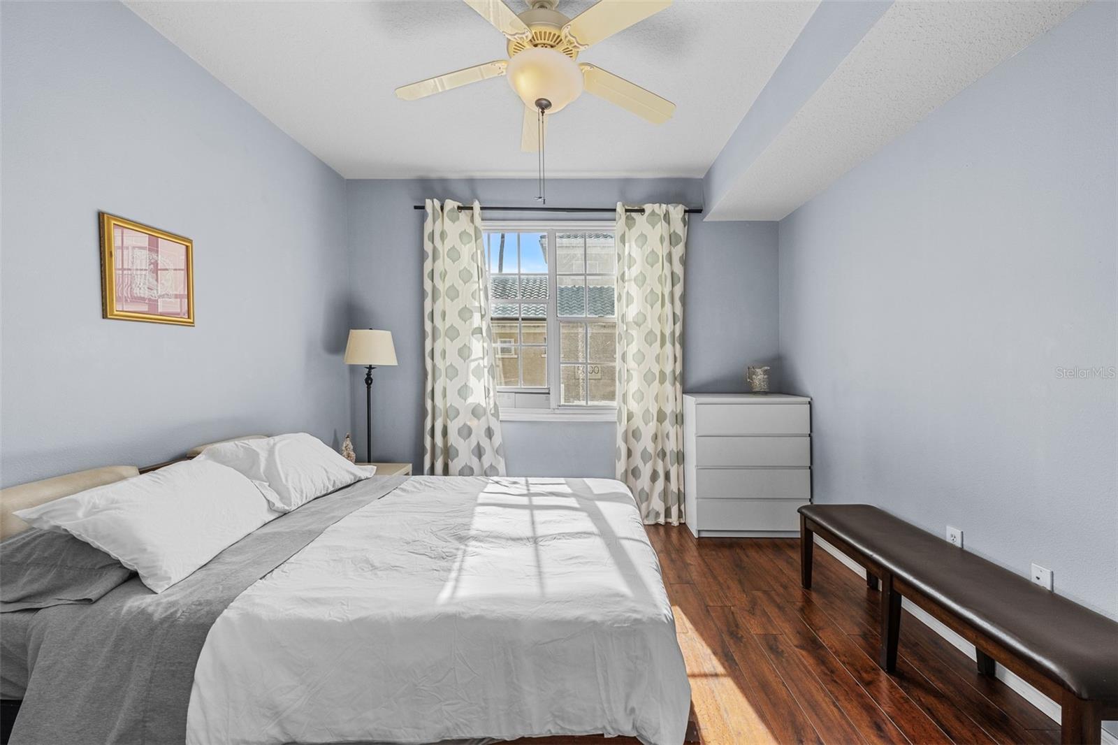 501 KNIGHTS RUN AVE #1123