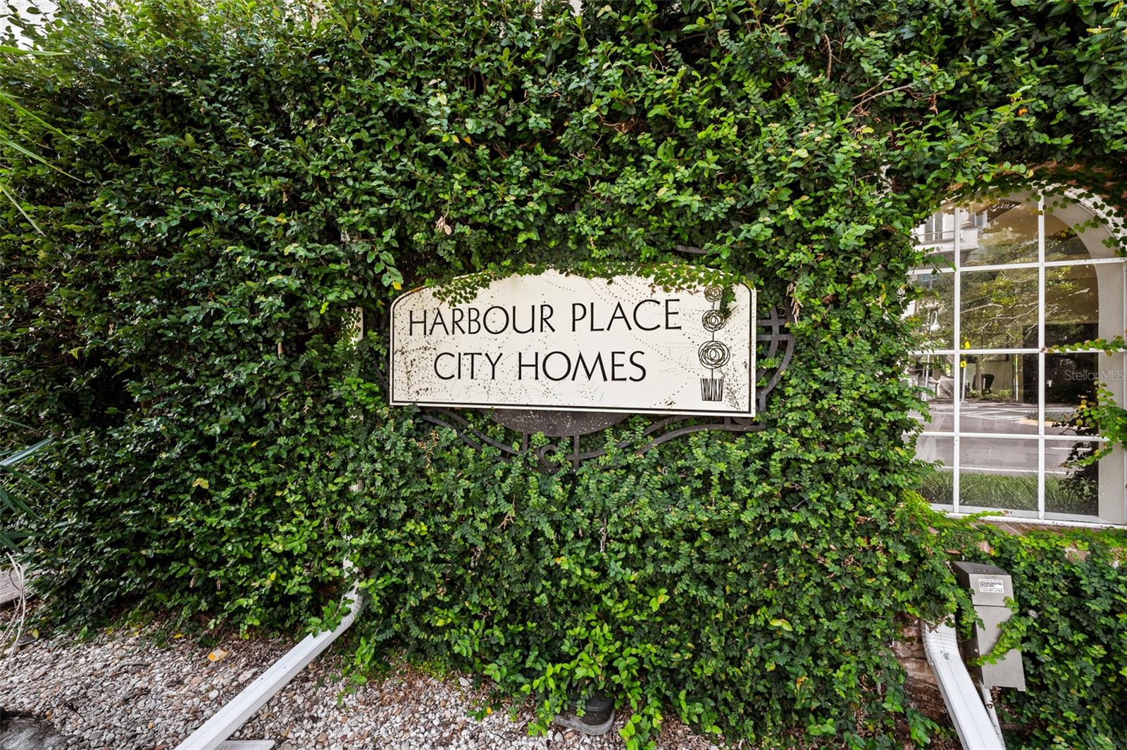 501 KNIGHTS RUN AVE #1123