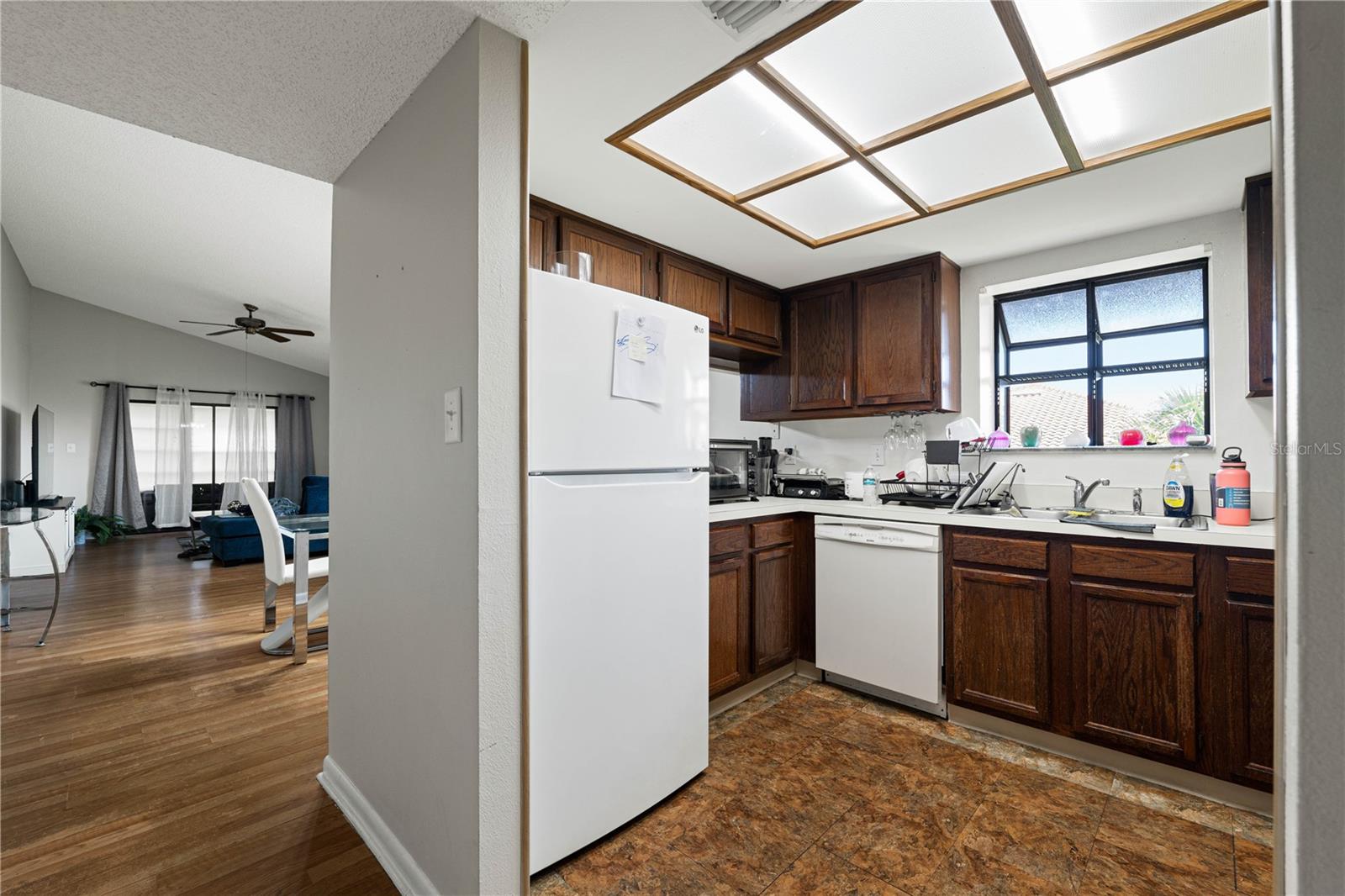 1109 HAMMOCK PINE BLVD