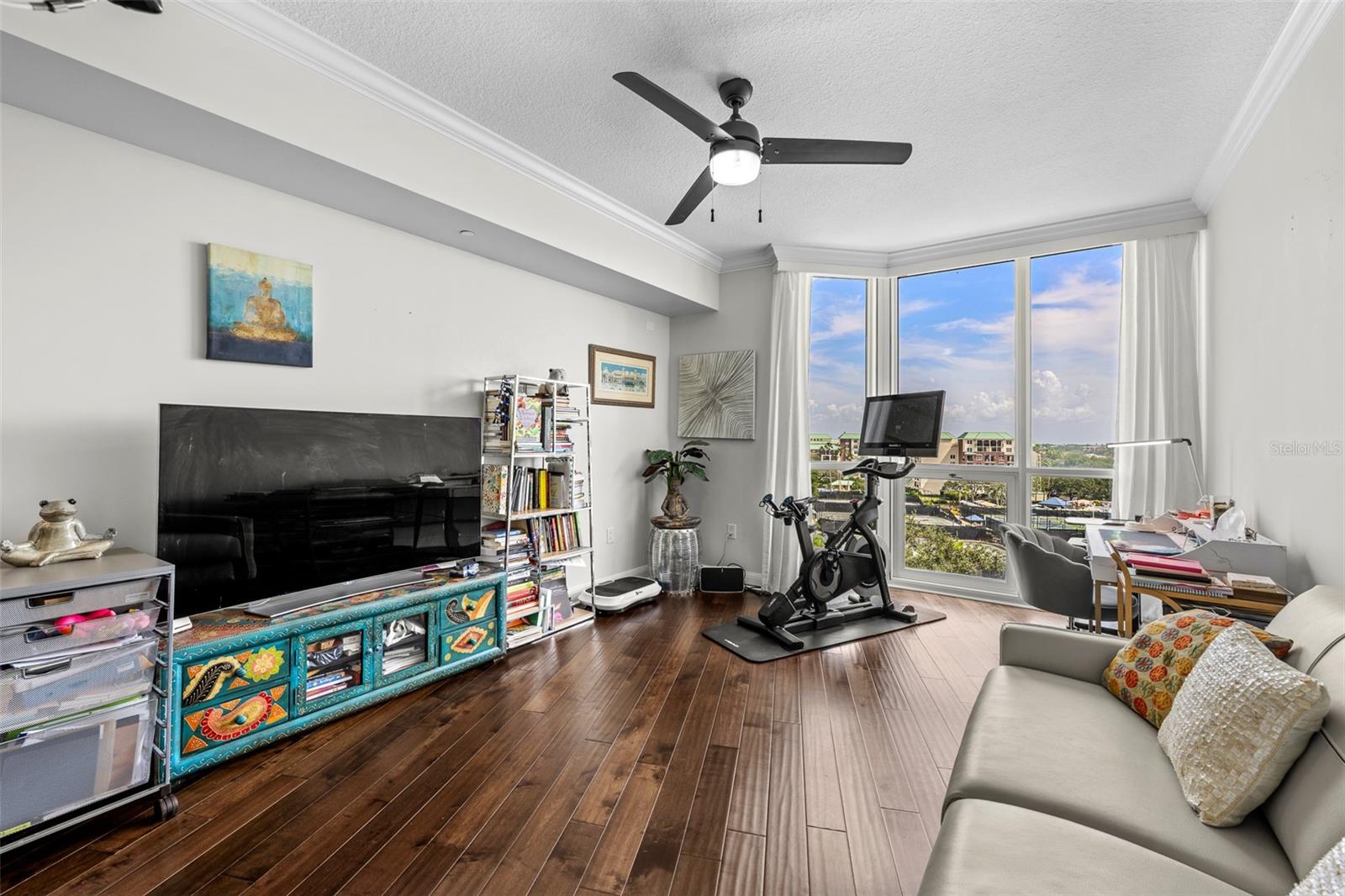 450 KNIGHTS RUN AVE #704