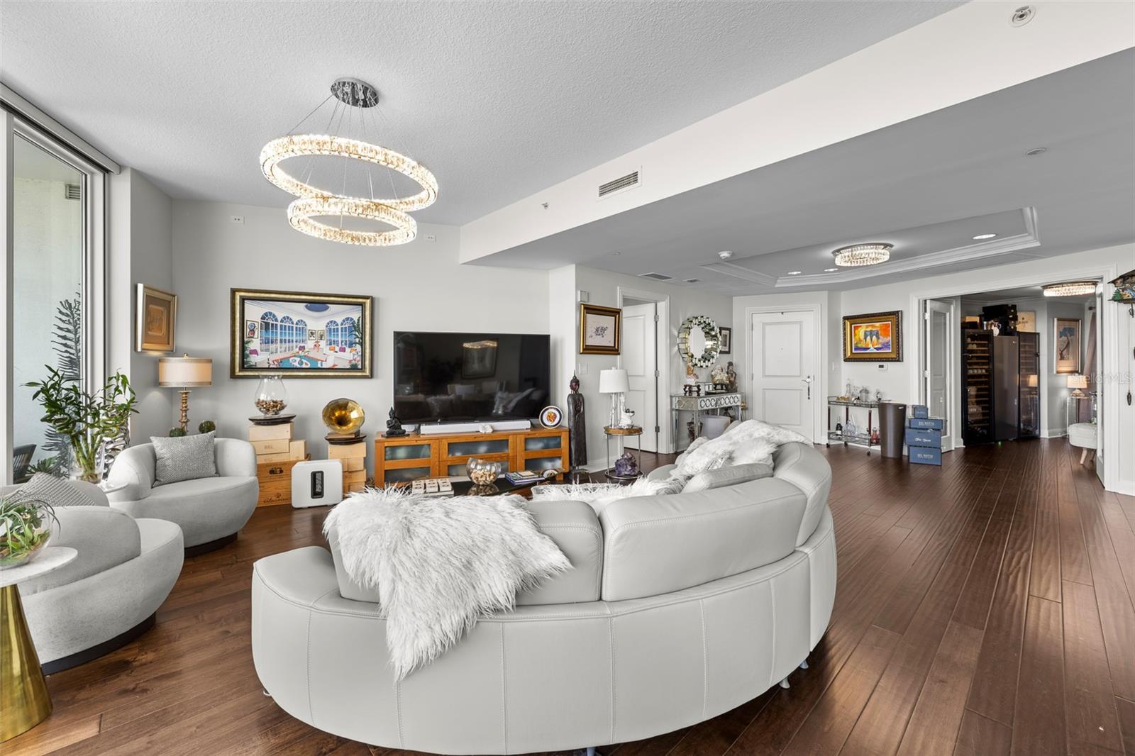 450 KNIGHTS RUN AVE #704