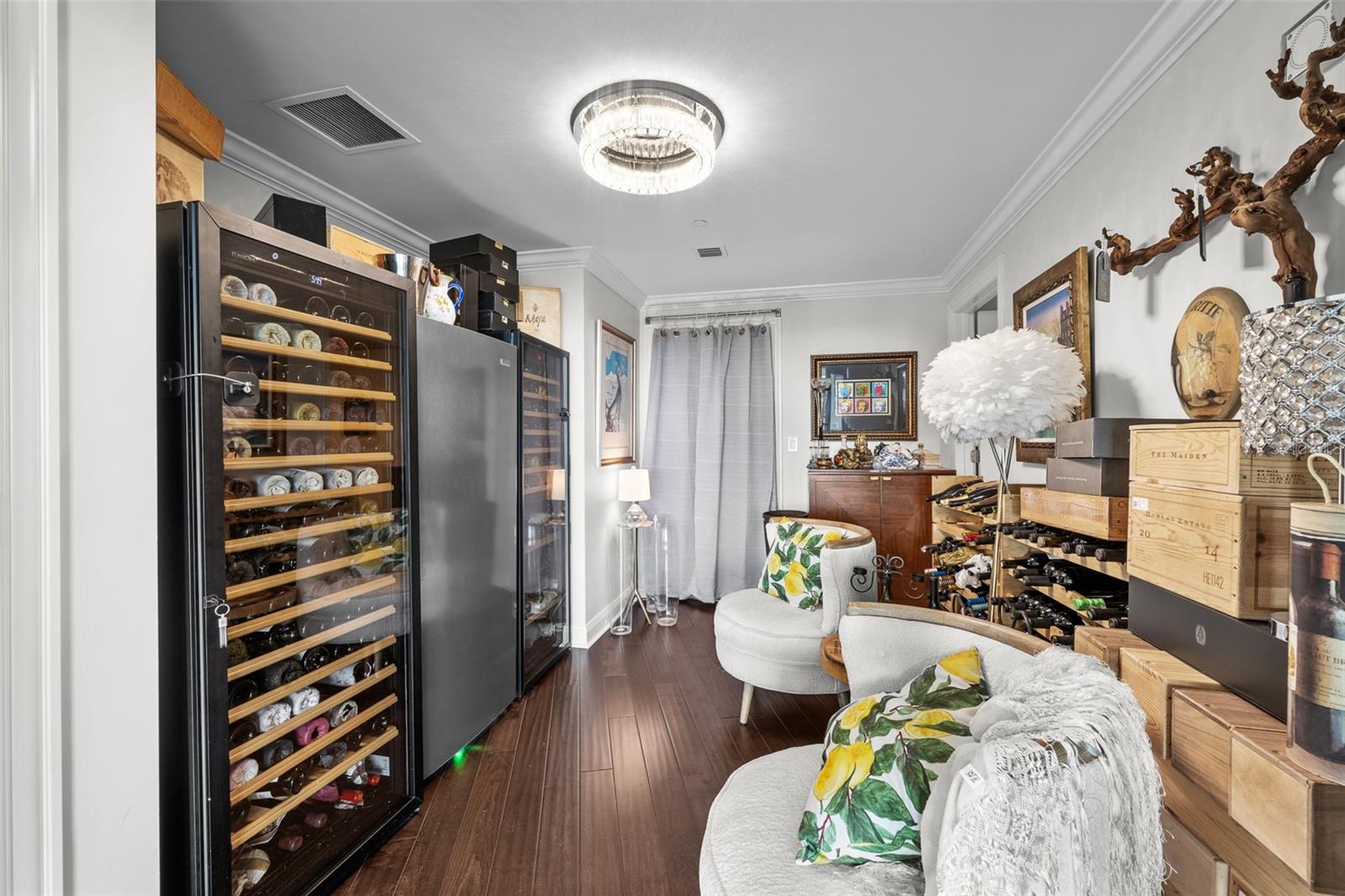 450 KNIGHTS RUN AVE #704